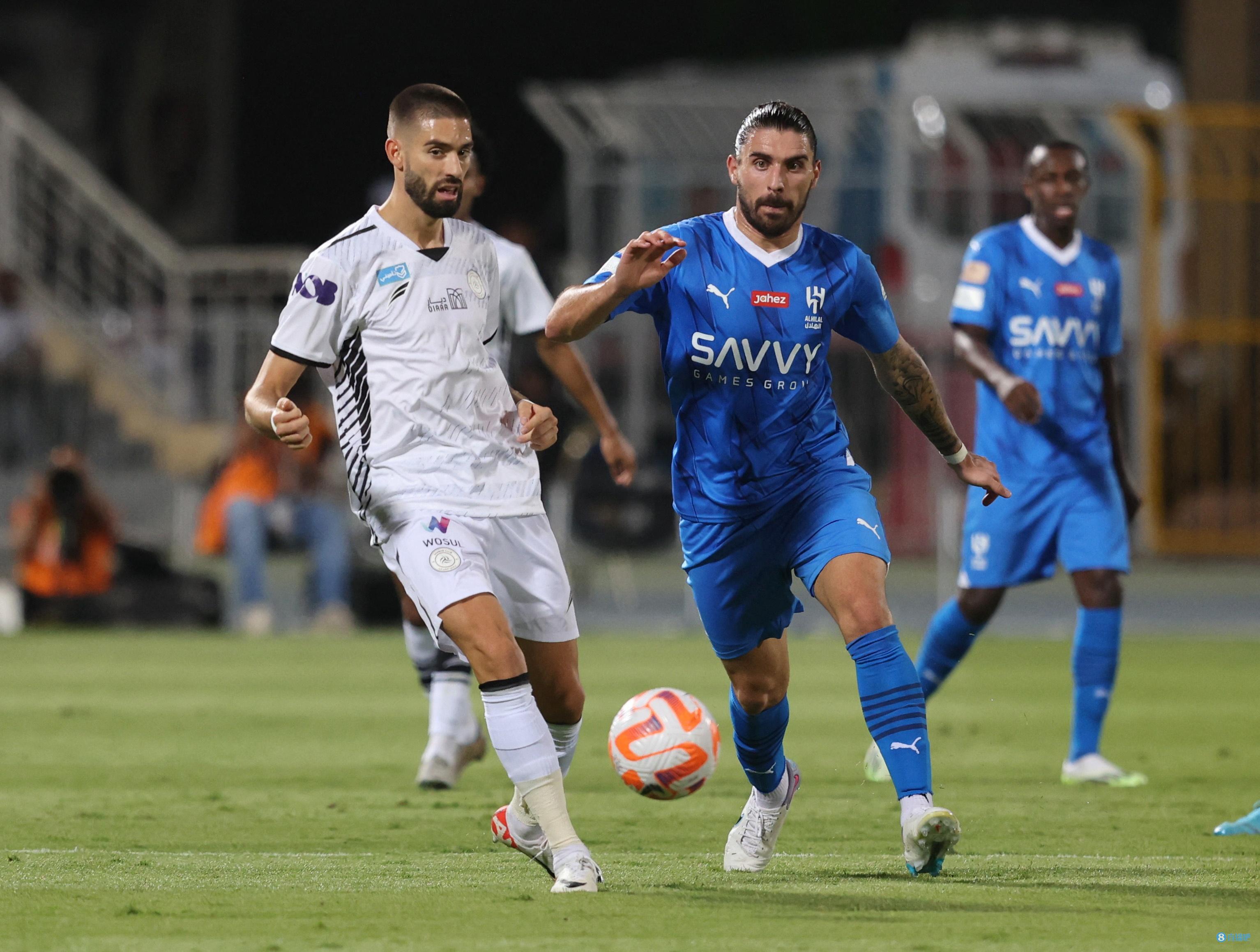 爱游戏入口NBA常规赛清晨再迎强敌;葡萄牙体育外线爆发;主帅态度——管理层满意;赛程密集仍需轮换的简单介绍