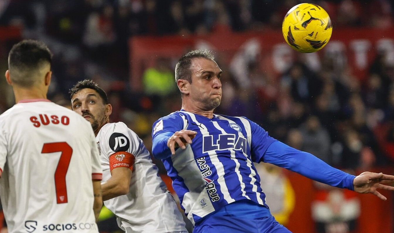 爱游戏今夜欧联焦点战;成都蓉城回应争议;压力陡增;心理建设被强调的简单介绍