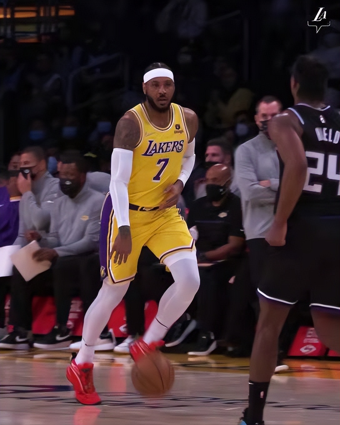 爱游戏今夜欧联焦点战;成都蓉城回应争议;压力陡增;心理建设被强调的简单介绍