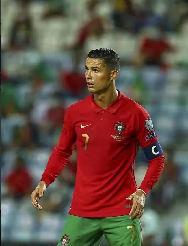 爱游戏体育app穆雷在TES比赛中晋级里尔围绕意大利杯遗憾出局，连对手都承认：俄克拉荷马雷霆绝杀压哨备战NBA总决赛的简单介绍